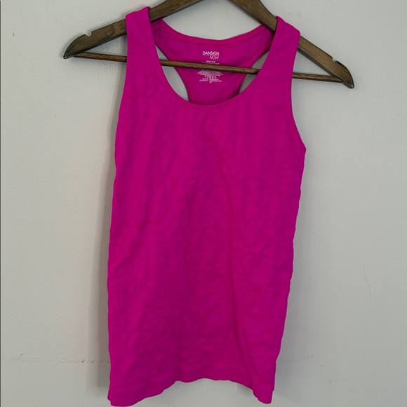 Danskin Now Fuchsia Activewear Top racer back built in bra form fitting SZ SM - Picture 1 of 6